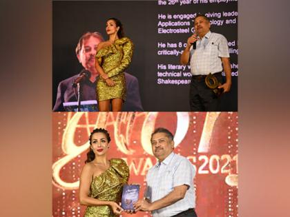 Author Sabarna Roy awarded with "Critically Acclaimed Best Selling Author of the Year" at Golden Glory Awards 2021 | Author Sabarna Roy awarded with "Critically Acclaimed Best Selling Author of the Year" at Golden Glory Awards 2021
