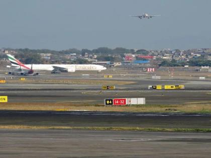 Mumbai airport to shut for post-monsoon runway repairs on Oct 17 | Mumbai airport to shut for post-monsoon runway repairs on Oct 17