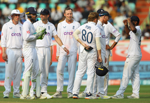 Nasser Hussain urges England to avoid 'this is the way we play' mantra | Nasser Hussain urges England to avoid 'this is the way we play' mantra