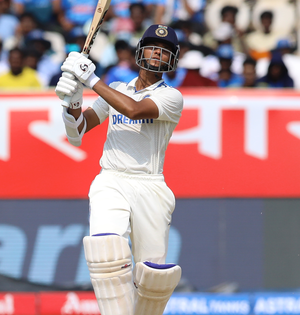 2nd Test: Jaiswal eyes double hundred on Day 2; says Dravid, Rohit gave him confidence to go for a big score | 2nd Test: Jaiswal eyes double hundred on Day 2; says Dravid, Rohit gave him confidence to go for a big score 2nd Test: Jaiswal eyes double hundred on Day 2; says Dravid, Rohit gave him confidence to go for a big score | 2nd Test: Jaiswal eyes double hundred on Day 2; says Dravid, Rohit gave him confidence to go for a big score