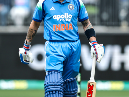 IND v AUS: Virat Kohli registers successive ducks in ODIs for the first time | IND v AUS: Virat Kohli registers successive ducks in ODIs for the first time