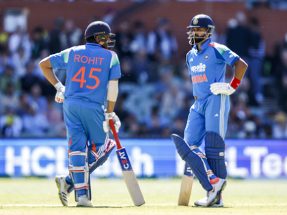 Karke dekho, mereko mat bolna: Stump mic captures Rohit and Iyer's debate over call for single | Karke dekho, mereko mat bolna: Stump mic captures Rohit and Iyer's debate over call for single