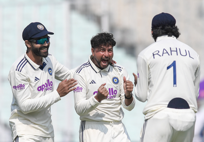 1st Test: Bumrah, Kuldeep pick scalps for India as South Africa reach 105/3 at lunch | 1st Test: Bumrah, Kuldeep pick scalps for India as South Africa reach 105/3 at lunch
