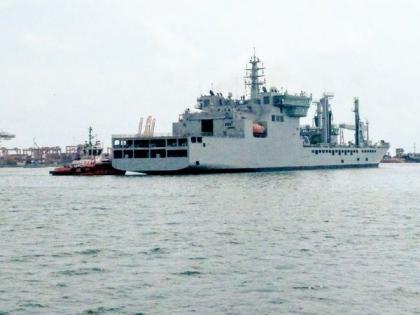 INS Shakti reaches Colombo with 100 tons of Oxygen from Visakhapatnam | INS Shakti reaches Colombo with 100 tons of Oxygen from Visakhapatnam