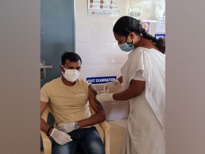 India pacer Natarajan receives first dose of COVID-19 vaccine | India pacer Natarajan receives first dose of COVID-19 vaccine