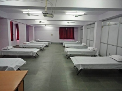 Isolation centre set up for Delhi police personnel in Dwarka | Isolation centre set up for Delhi police personnel in Dwarka