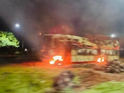 Maratha stir: ST bus services suspended in some parts, top Oppn leaders rush to Jalna (LD) | Maratha stir: ST bus services suspended in some parts, top Oppn leaders rush to Jalna (LD)