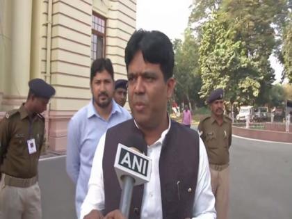 JDU MLC demands Nobel Prize for Nitish Kumar for 'contributing to climate change' | JDU MLC demands Nobel Prize for Nitish Kumar for 'contributing to climate change' JDU MLC demands Nobel Prize for Nitish Kumar for 'contributing to climate change' | JDU MLC demands Nobel Prize for Nitish Kumar for 'contributing to climate change'