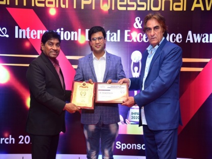 5th Indian Health Professionals Awards under the Leadership of Dr Swapnil Bumb were given away | 5th Indian Health Professionals Awards under the Leadership of Dr Swapnil Bumb were given away