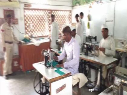 Combating COVID-19: Indore Central Jail inmates producing cotton masks | Combating COVID-19: Indore Central Jail inmates producing cotton masks