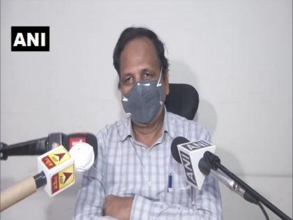 Asymptomatic COVID-19 patients to be treated at home: Delhi Health Minister | Asymptomatic COVID-19 patients to be treated at home: Delhi Health Minister