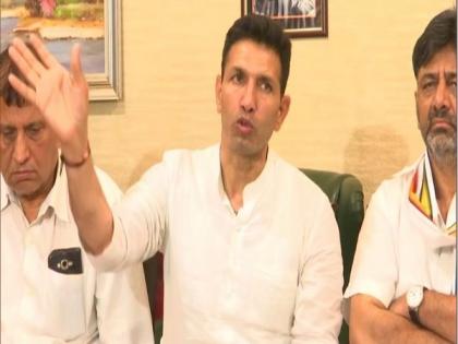 Several MLAs at Bengaluru resort were emotionally pressurised to leave Cong: Patwari | Several MLAs at Bengaluru resort were emotionally pressurised to leave Cong: Patwari