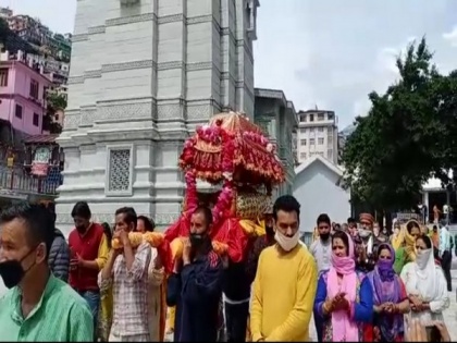 Special puja performed at Narsingh temple, Joshimath ahead of Badrinath temple's portal opening | Special puja performed at Narsingh temple, Joshimath ahead of Badrinath temple's portal opening