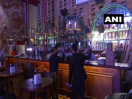 Karnataka: Footfall increases as pubs serve liquor again | Karnataka: Footfall increases as pubs serve liquor again