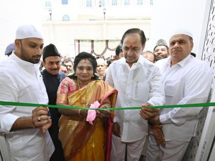 Melting of Ice: KCR, Governor display unusual bonhomie | Melting of Ice: KCR, Governor display unusual bonhomie