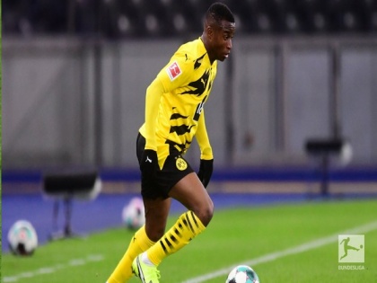 Moukoko becomes youngest player in Bundesliga history with Dortmund debut | Moukoko becomes youngest player in Bundesliga history with Dortmund debut