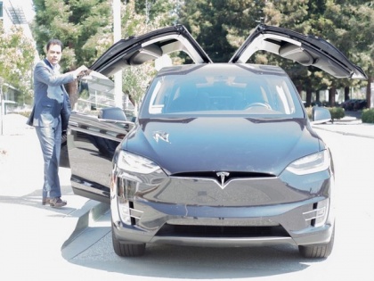 Telangana invites Tesla CEO Elon Musk for setting up units in state | Telangana invites Tesla CEO Elon Musk for setting up units in state