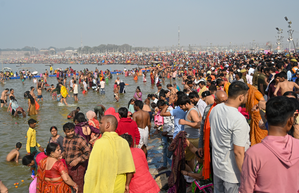 After 66 crore visited Maha Kumbh, CM Yogi brings home Ganga jal to those who missed | After 66 crore visited Maha Kumbh, CM Yogi brings home Ganga jal to those who missed