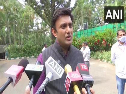 K'taka minister says COVID-19 vaccine expected to be available in Jan | K'taka minister says COVID-19 vaccine expected to be available in Jan K'taka minister says COVID-19 vaccine expected to be available in Jan | K'taka minister says COVID-19 vaccine expected to be available in Jan