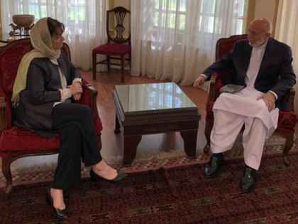 UN special envoy meets Hamid Karzai, discusses humanitarian situation in Afghanistan | UN special envoy meets Hamid Karzai, discusses humanitarian situation in Afghanistan