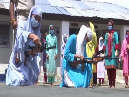 Army organizes arms training camp for women in J-K | Army organizes arms training camp for women in J-K