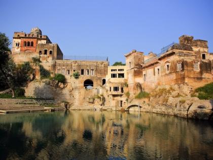 Pak High Commission issues visas to 112 Indian pilgrims to visit Katas Raj temples | Pak High Commission issues visas to 112 Indian pilgrims to visit Katas Raj temples