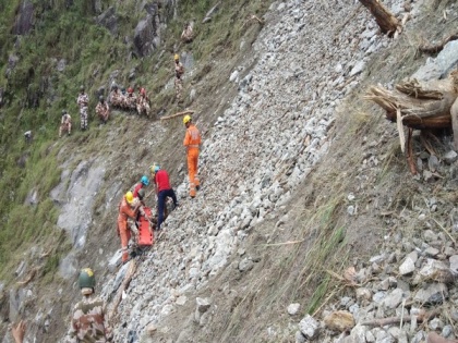 Landslide kills 11, injures 3 in Myanmar's central region | Landslide kills 11, injures 3 in Myanmar's central region