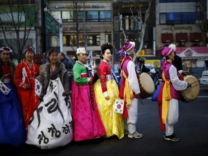 Korean traditional dress at Beijing Olympics sparks outrage in South Korea | Korean traditional dress at Beijing Olympics sparks outrage in South Korea
