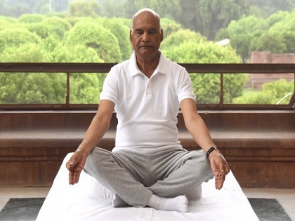 International Yoga Day 2020: Yoga can help keep body fit and mind serene: President Ram Nath Kovind | International Yoga Day 2020: Yoga can help keep body fit and mind serene: President Ram Nath Kovind