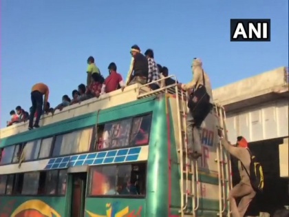 UPSRTC urges local administration not to obstruct movement of buses carrying workers from Delhi | UPSRTC urges local administration not to obstruct movement of buses carrying workers from Delhi