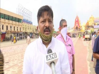 Priest who tested positive for COVID-19 not to attend Lord Jagannath Rath Yatra | Priest who tested positive for COVID-19 not to attend Lord Jagannath Rath Yatra Priest who tested positive for COVID-19 not to attend Lord Jagannath Rath Yatra | Priest who tested positive for COVID-19 not to attend Lord Jagannath Rath Yatra