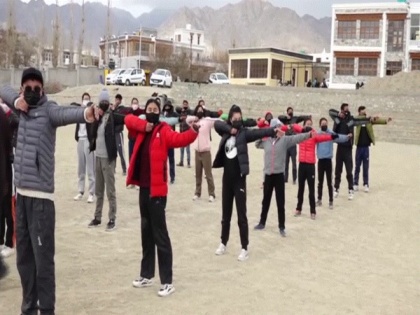 Two colleges start 15-day archery coaching camp in Ladakh | Two colleges start 15-day archery coaching camp in Ladakh