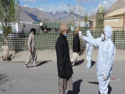 Another batch of foreign returnees reach Leh after completing their quarantine at Indian Army facility in Jodhpur | Another batch of foreign returnees reach Leh after completing their quarantine at Indian Army facility in Jodhpur