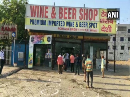 Liquor stores in Haryana reopen, govt imposes 'COVID Cess' | Liquor stores in Haryana reopen, govt imposes 'COVID Cess'