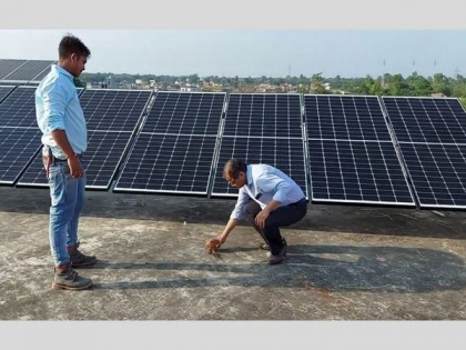 Loom Solar applauds Motihari School for adopting renewable energy by deploying 25 KW solar system | Loom Solar applauds Motihari School for adopting renewable energy by deploying 25 KW solar system