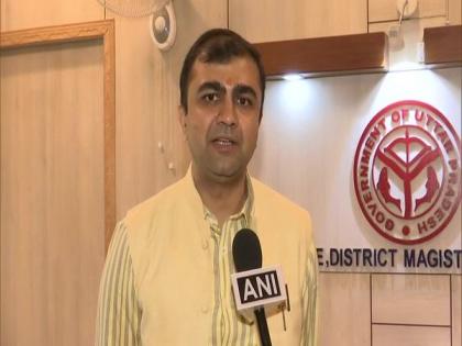Lucknow DM reviews city's coronavirus preparedness | Lucknow DM reviews city's coronavirus preparedness Lucknow DM reviews city's coronavirus preparedness | Lucknow DM reviews city's coronavirus preparedness