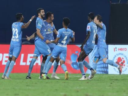 ISL 7: Mumbai City defeat Chennaiyin to extend unbeaten run | ISL 7: Mumbai City defeat Chennaiyin to extend unbeaten run