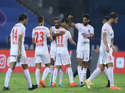 ISL 7: Silva's strike and Chhetri's historic goal propel Bengaluru to win over Odisha | ISL 7: Silva's strike and Chhetri's historic goal propel Bengaluru to win over Odisha ISL 7: Silva's strike and Chhetri's historic goal propel Bengaluru to win over Odisha | ISL 7: Silva's strike and Chhetri's historic goal propel Bengaluru to win over Odisha