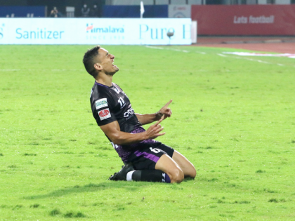 ISL 7: Odisha, NorthEast United play out 2-2 draw | ISL 7: Odisha, NorthEast United play out 2-2 draw ISL 7: Odisha, NorthEast United play out 2-2 draw | ISL 7: Odisha, NorthEast United play out 2-2 draw