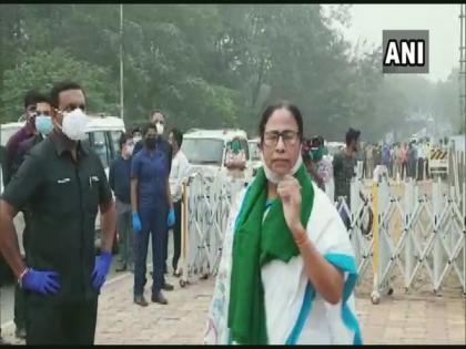 Saw post-mortem report, BJP worker dies of shotgun injuries: Mamata | Saw post-mortem report, BJP worker dies of shotgun injuries: Mamata