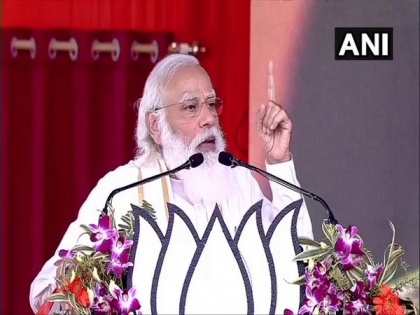 Development in Bengal not possible if 'syndicate rule' persists, people want 'poriborton': PM Modi | Development in Bengal not possible if 'syndicate rule' persists, people want 'poriborton': PM Modi