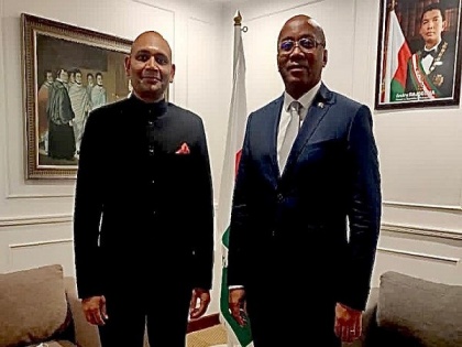 Indian ambassador, Madagascar foreign minister discuss issues of mutual interest | Indian ambassador, Madagascar foreign minister discuss issues of mutual interest