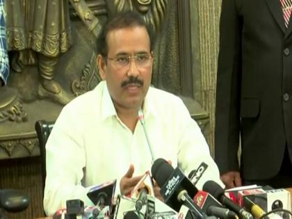 Malls, theaters to remain open, says Maharashtra Health Minister | Malls, theaters to remain open, says Maharashtra Health Minister Malls, theaters to remain open, says Maharashtra Health Minister | Malls, theaters to remain open, says Maharashtra Health Minister
