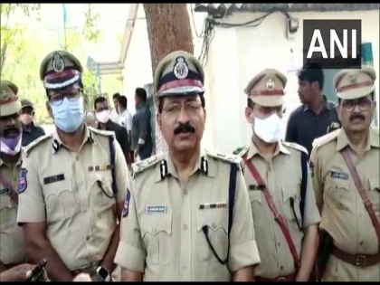 Telangana DGP gets COVID vaccine, appeals police personnel to come forward to get vaccinated | Telangana DGP gets COVID vaccine, appeals police personnel to come forward to get vaccinated