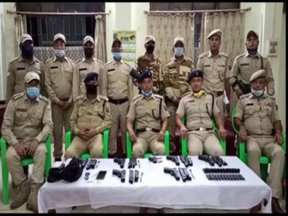 Manipur: Police seize arms, ammunition and drugs in Moreh | Manipur: Police seize arms, ammunition and drugs in Moreh