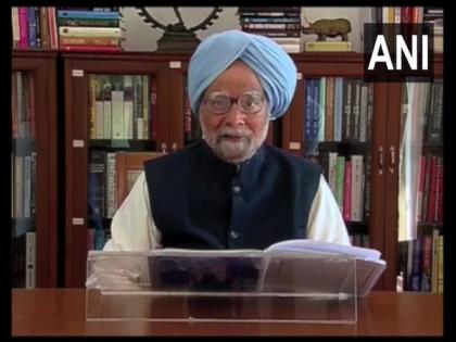 Former PM Manmohan Singh doing fine, better than yesterday: Congress | Former PM Manmohan Singh doing fine, better than yesterday: Congress