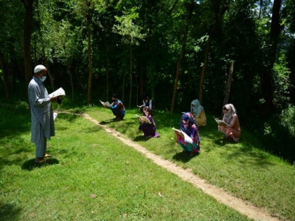 Real-life heroes of Kashmir nurture young talent amid COVID-19 outbreak | Real-life heroes of Kashmir nurture young talent amid COVID-19 outbreak