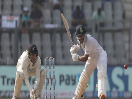Ind vs NZ, 2nd Test: Mayank, Axar hold fort after Saha, Ashwin's dismissal (Lunch, Day 2) | Ind vs NZ, 2nd Test: Mayank, Axar hold fort after Saha, Ashwin's dismissal (Lunch, Day 2)