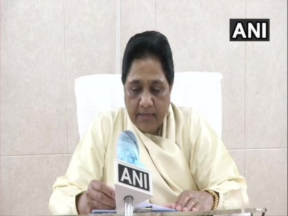UP CM should learn how to improve law and order from BSP: Mayawati | UP CM should learn how to improve law and order from BSP: Mayawati