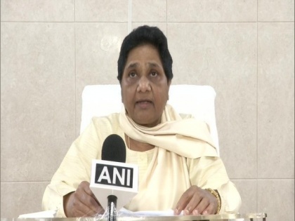 Mayawati lauds UP govt's move to send buses to Kota to bring back students | Mayawati lauds UP govt's move to send buses to Kota to bring back students